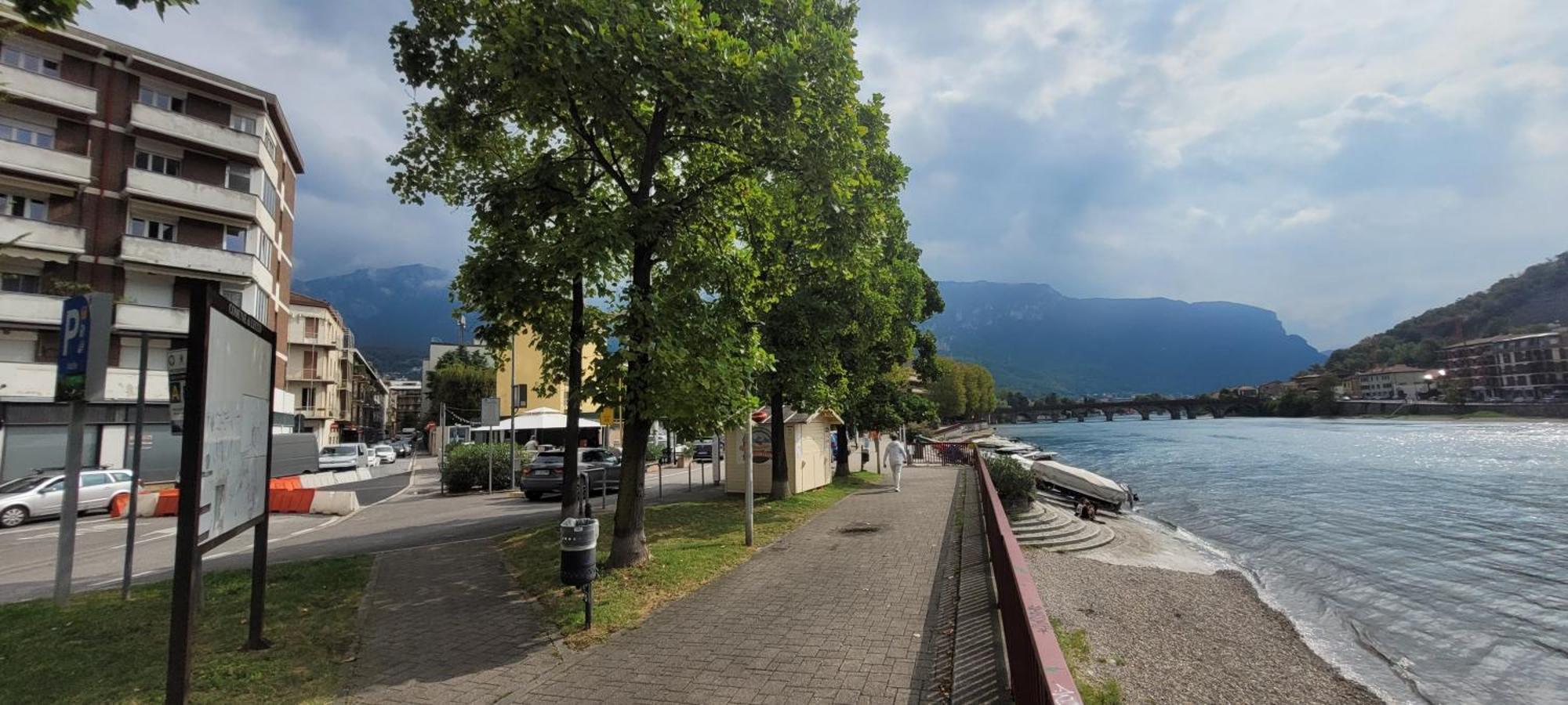 Lecco Lakefront Retreat Exteriör bild