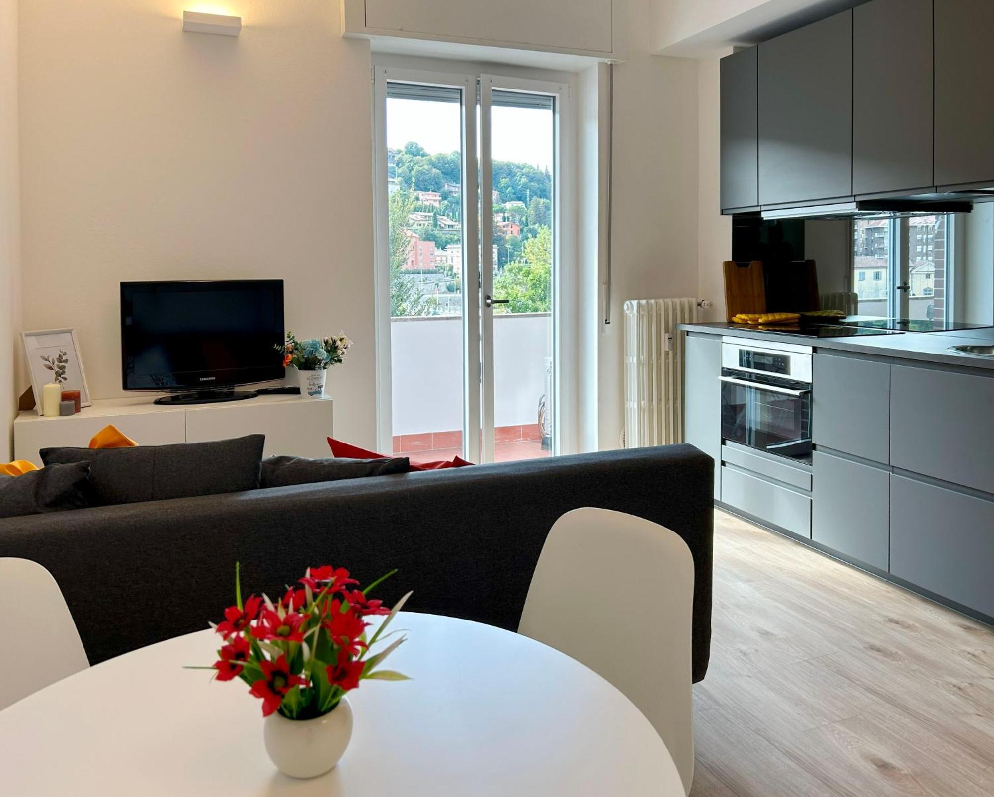 Lecco Lakefront Retreat Exteriör bild